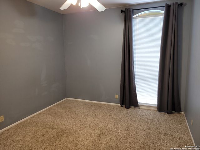 3678 Hidden Dr Apt 901, San Antonio, TX 78217