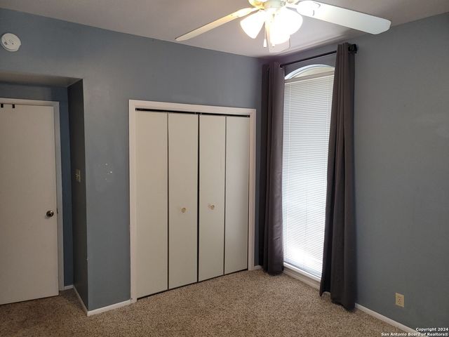 3678 Hidden Dr Apt 901, San Antonio, TX 78217