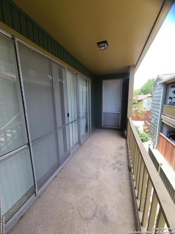 3678 Hidden Dr Apt 901, San Antonio, TX 78217