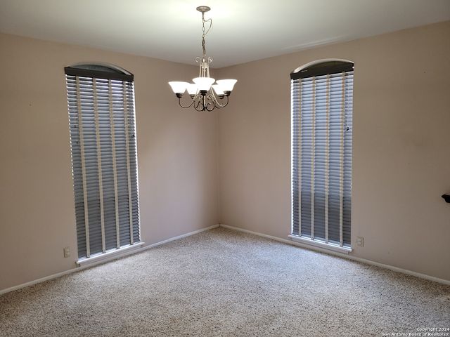 3678 Hidden Dr Apt 901, San Antonio, TX 78217