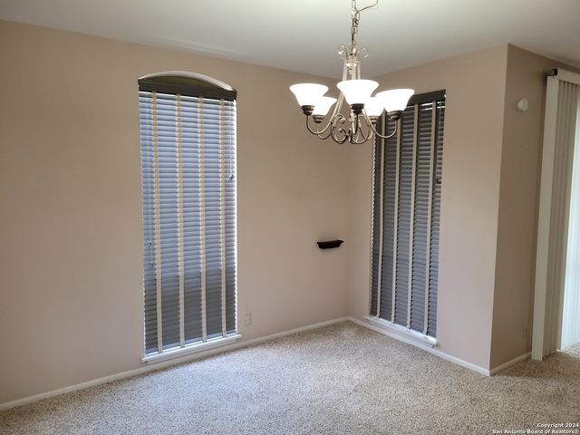 3678 Hidden Dr Apt 901, San Antonio, TX 78217