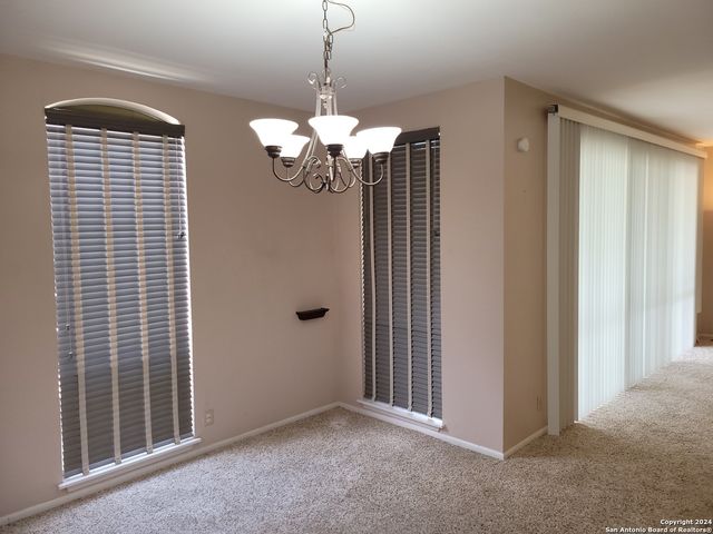3678 Hidden Dr Apt 901, San Antonio, TX 78217