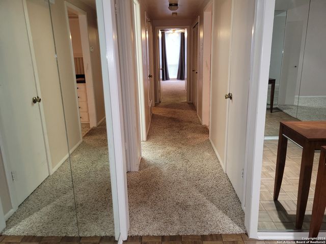 3678 Hidden Dr Apt 901, San Antonio, TX 78217