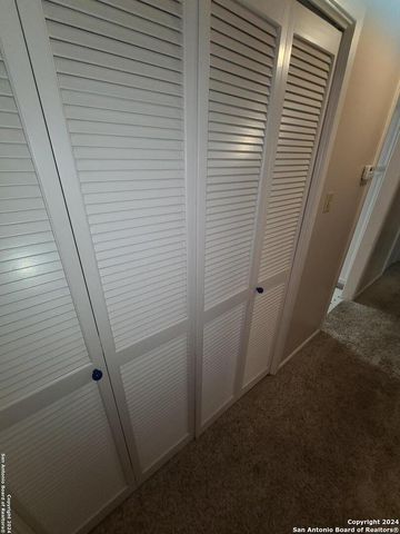 3678 Hidden Dr Apt 901, San Antonio, TX 78217