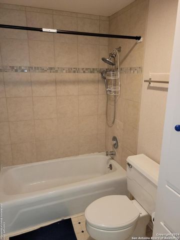 3678 Hidden Dr Apt 901, San Antonio, TX 78217