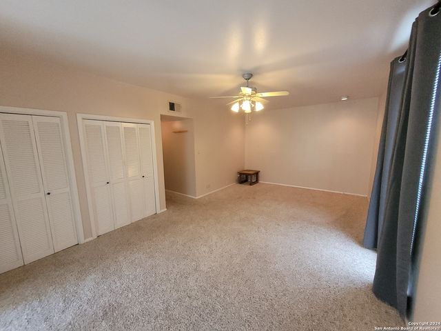 3678 Hidden Dr Apt 901, San Antonio, TX 78217