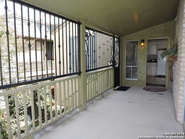 3678 Hidden Dr Apt 901, San Antonio, TX 78217