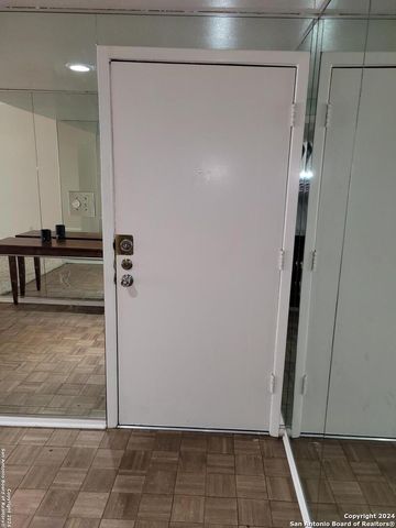 3678 Hidden Dr Apt 901, San Antonio, TX 78217