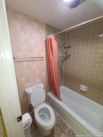 3678 Hidden Dr Apt 901, San Antonio, TX 78217