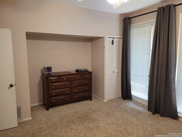 3678 Hidden Dr Apt 901, San Antonio, TX 78217