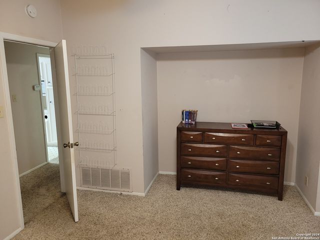 3678 Hidden Dr Apt 901, San Antonio, TX 78217