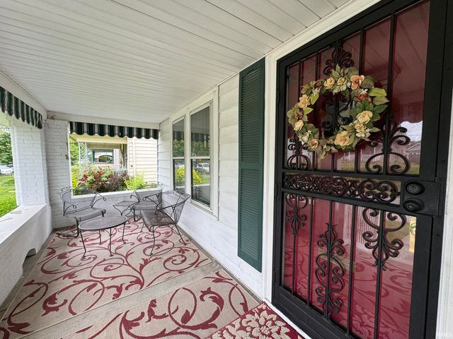 806 W 6th Street, Marion, IN 46953