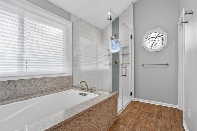 5121 NW 59th Terrace, Kansas City, MO 64151