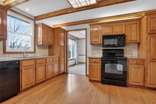 5121 NW 59th Terrace, Kansas City, MO 64151