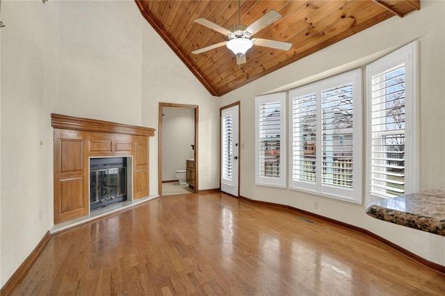 5121 NW 59th Terrace, Kansas City, MO 64151