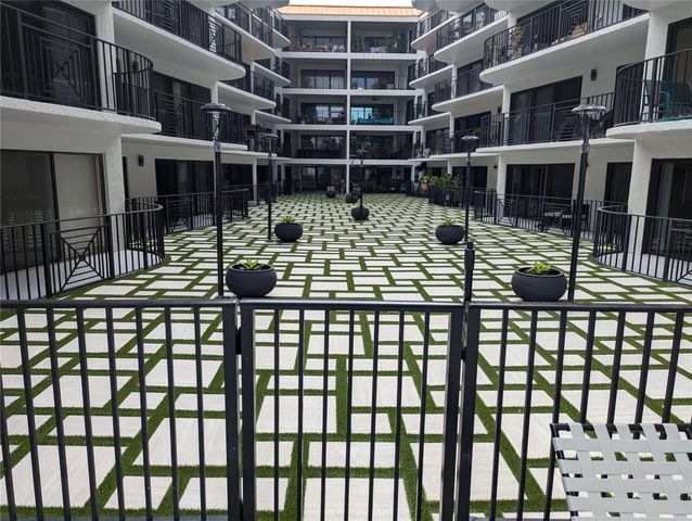 2029 N Ocean Boulevard 410, Fort Lauderdale, FL 33305