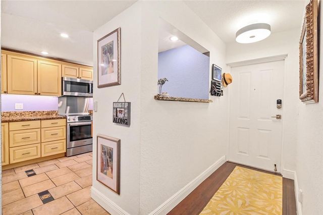 2029 N Ocean Boulevard 410, Fort Lauderdale, FL 33305