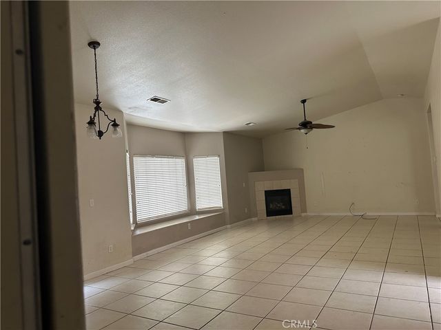 692 Gateway, Merced, CA 95340
