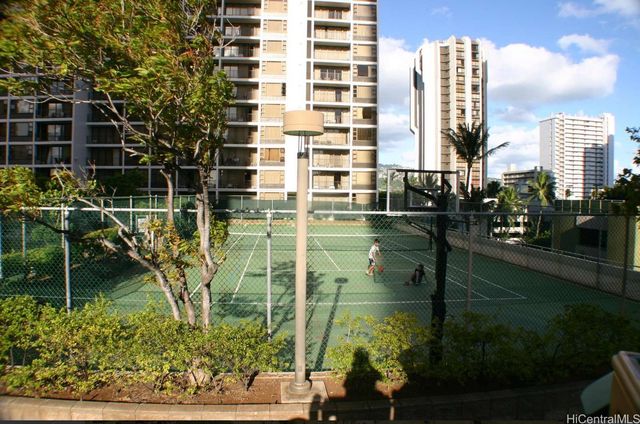 201 Ohua Street 3513, Honolulu, HI 96813