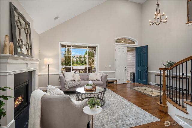 1111 272nd Place SE, Sammamish, WA 98075