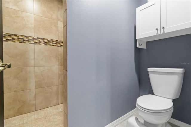902 DRAKESWOOD COURT, Sarasota, FL 34232