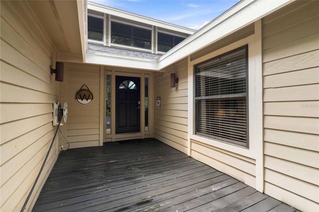902 DRAKESWOOD COURT, Sarasota, FL 34232