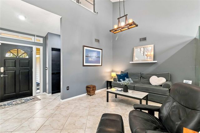902 DRAKESWOOD COURT, Sarasota, FL 34232
