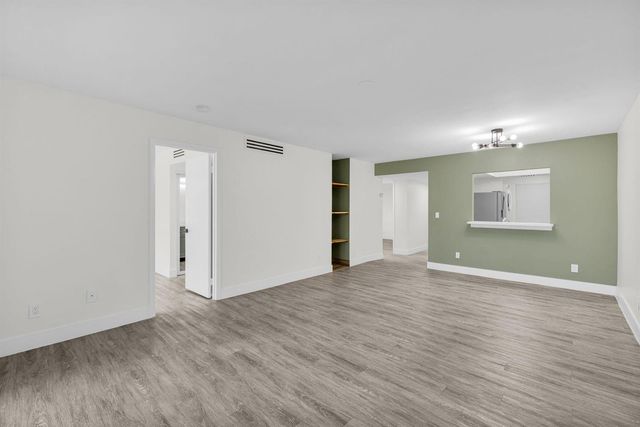 2517 17Th Street S 102, Fort Pierce, FL 34982