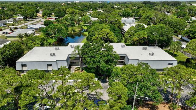 2517 17Th Street S 102, Fort Pierce, FL 34982