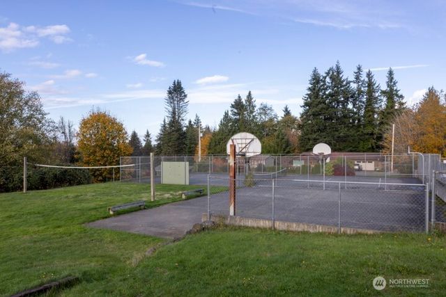 27017 Tamsen Avenue NW, Poulsbo, WA 98370