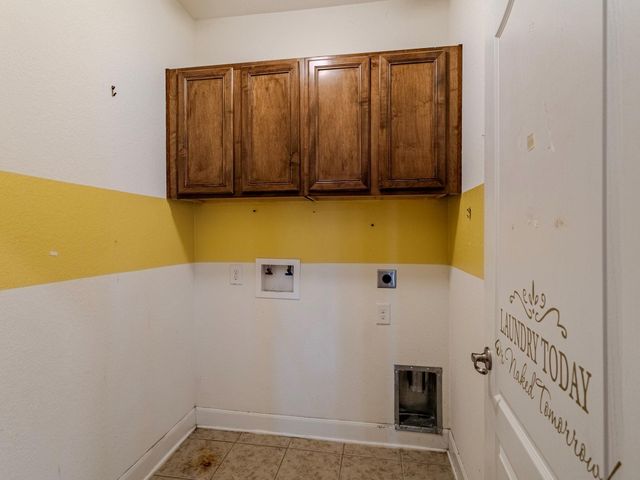 4130 Lake Cypress Circle, Houston, TX 77068
