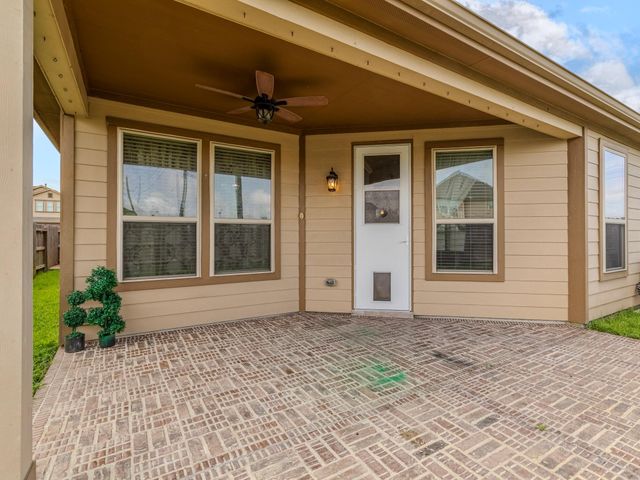 4130 Lake Cypress Circle, Houston, TX 77068