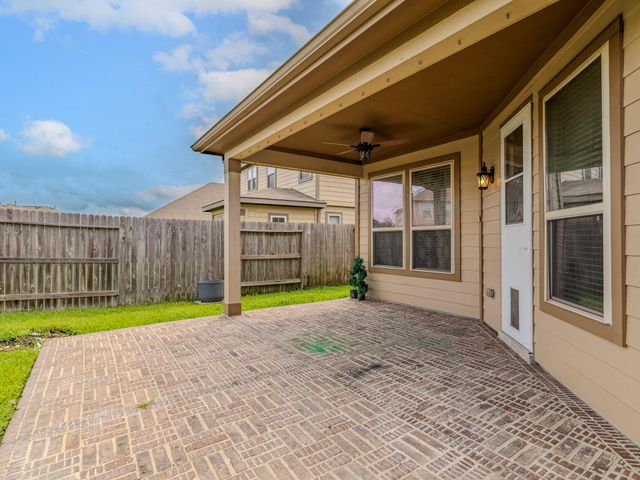 4130 Lake Cypress Circle, Houston, TX 77068