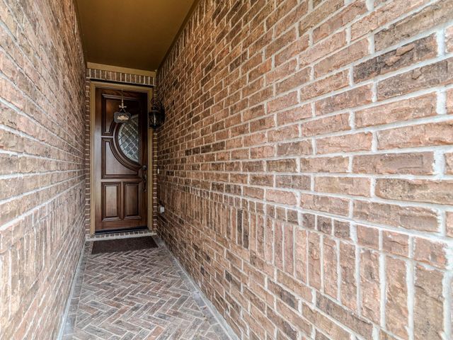 4130 Lake Cypress Circle, Houston, TX 77068