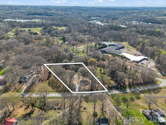 1325 W NC Hwy 150 Highway, Lincolnton, NC 28092