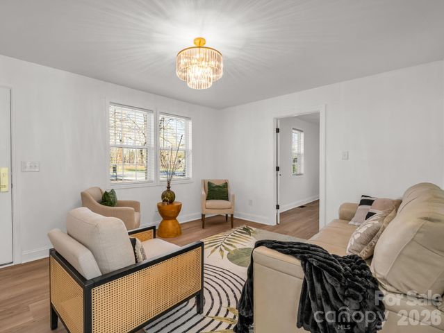 1325 W NC Hwy 150 Highway, Lincolnton, NC 28092