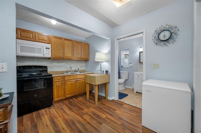 6425 S ADELIA AVENUE, Tampa, FL 33616