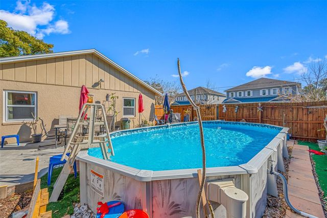 6425 S ADELIA AVENUE, Tampa, FL 33616