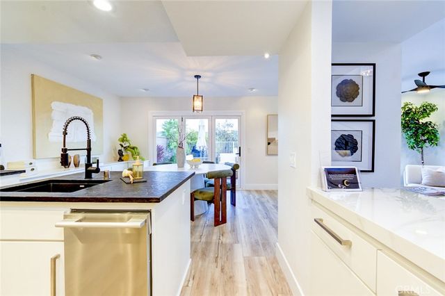 51 La Costa Court, Laguna Beach, CA 92651