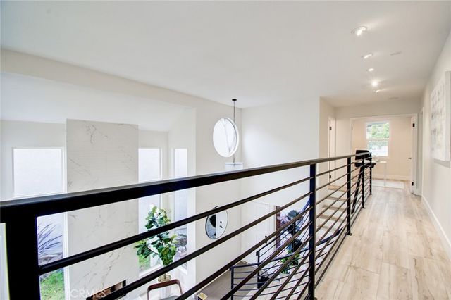 51 La Costa Court, Laguna Beach, CA 92651