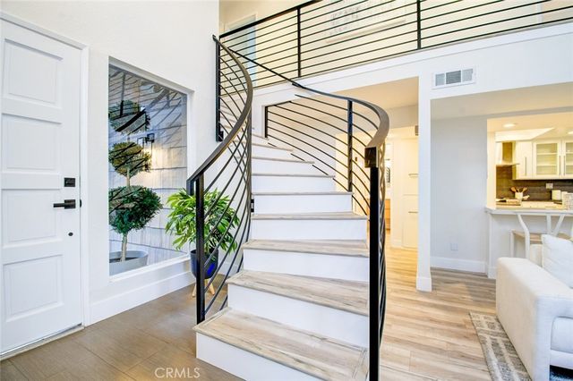 51 La Costa Court, Laguna Beach, CA 92651