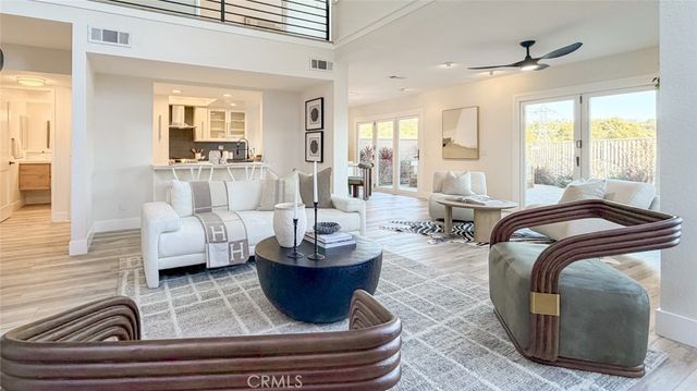 51 La Costa Court, Laguna Beach, CA 92651