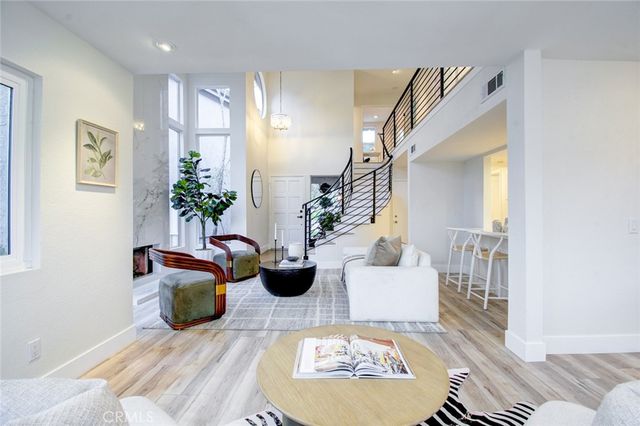 51 La Costa Court, Laguna Beach, CA 92651