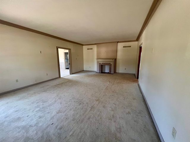 524 E Young, Longview, TX 75602