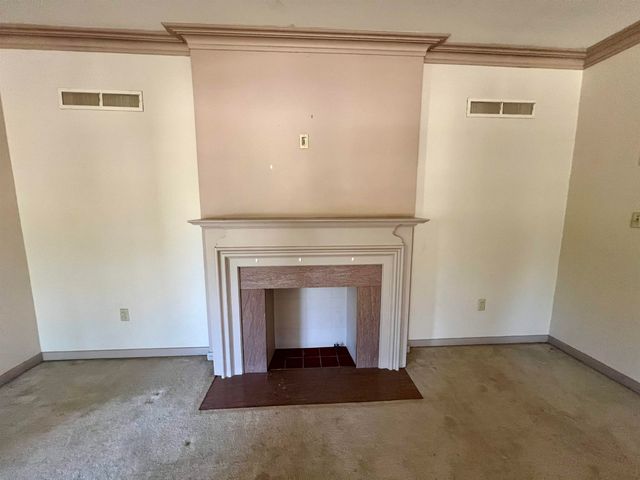 524 E Young, Longview, TX 75602