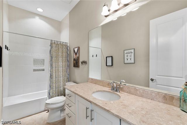 4631 Abaca CIR, Naples, FL 34119