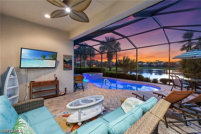 4631 Abaca CIR, Naples, FL 34119