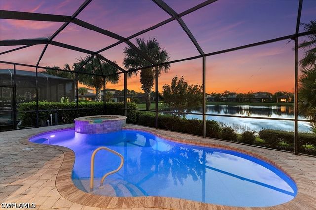 4631 Abaca CIR, Naples, FL 34119