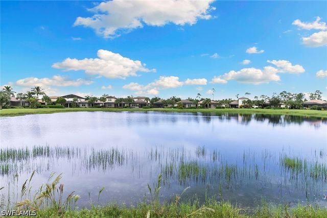 4631 Abaca CIR, Naples, FL 34119