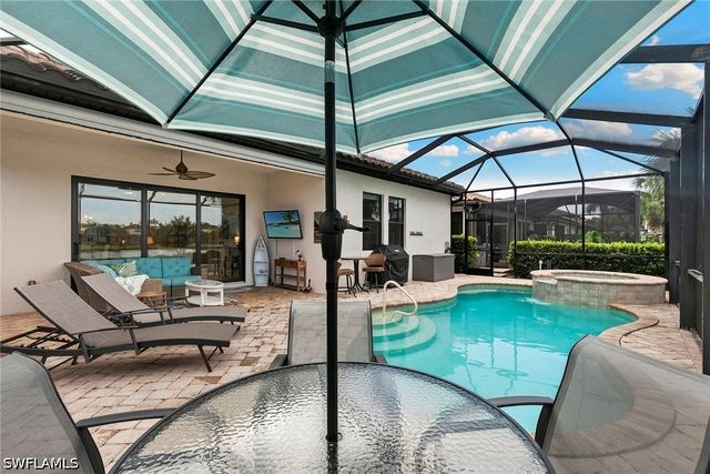 4631 Abaca CIR, Naples, FL 34119
